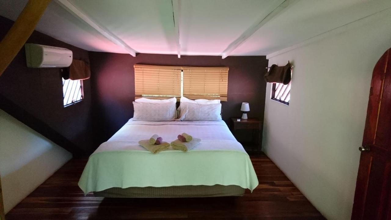 Casa Verde, Cahuita Luaran gambar